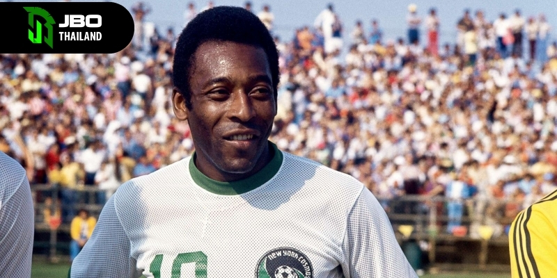 Pelé ผู้ยิ่งใหญ่จากบราซิล คว้าแชมป์โลก 3 สมัยและทำประตูรวม 101 ลูก
